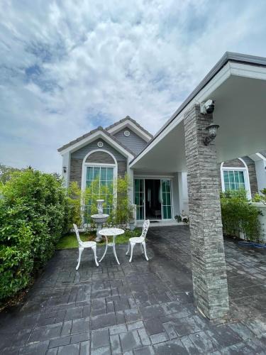 Khon Kaen Villa | บ้านพักใจกลางเมืองขอนแก่น