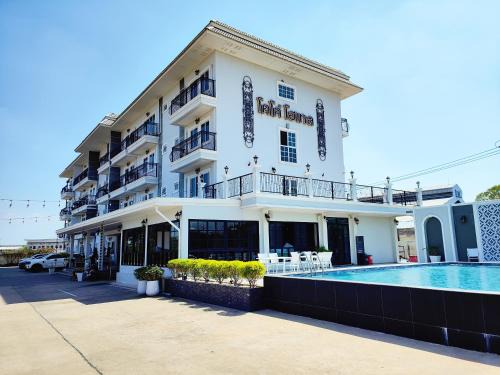 Nakhon Ratchasima Hotel | โคโค่ โฮเทล KOCO Hotel