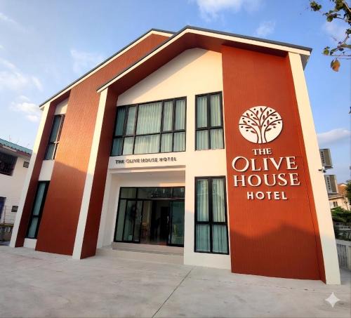 Khon Kaen Hotel | โรงแรมเดอะโอลีฟเฮ้าส์ ขอนแก่น The Olive House Hotel Khon Kaen