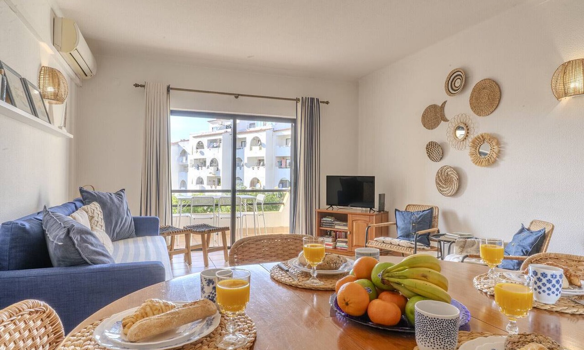 Areias de Sao Joao Apartment | #014 Veríssimo II by Home Holidays