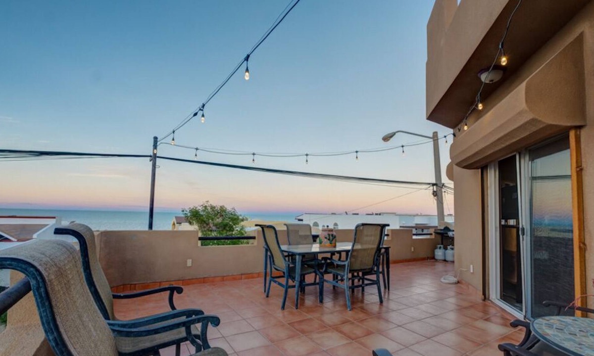 Villas de Las Palmas House | 🏖1 Min Walk to Beach🏖 Spacious Luxury Family Villa