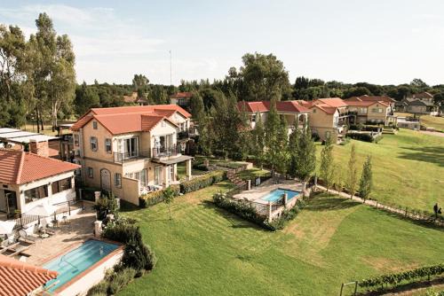 Parys Apartment | 1001 Pont de Val