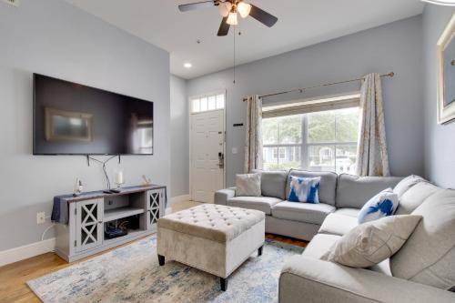 Venetian Bay Villages House | 12 Mi to Disney: Family Home w/Resort Amenities!