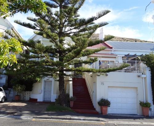 Green Point Villa | 15 Braeside