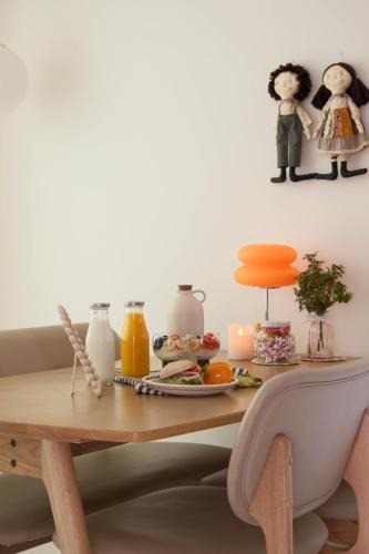 Cheongpa-dong House | 2호점 NEW 2BR 3min Seoul Station Elevator Terrace Namsan View Free Luggage