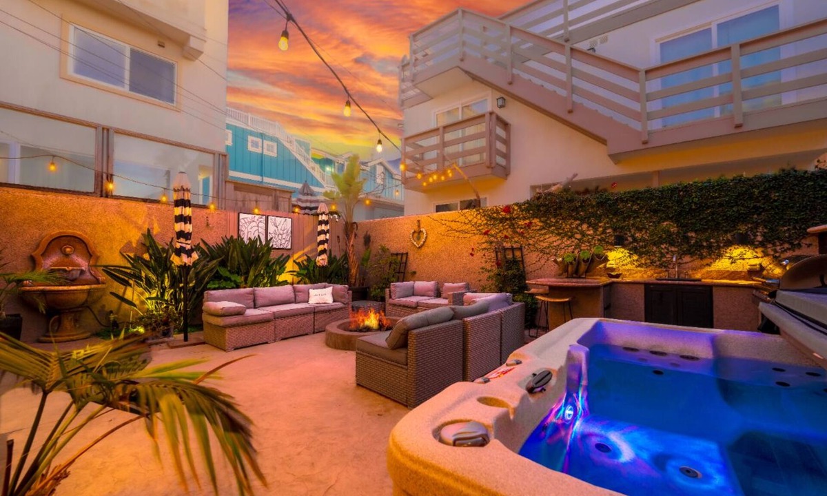 Silver Strand House | 30+ Night Stay W/Hot Tub & Ocean Views