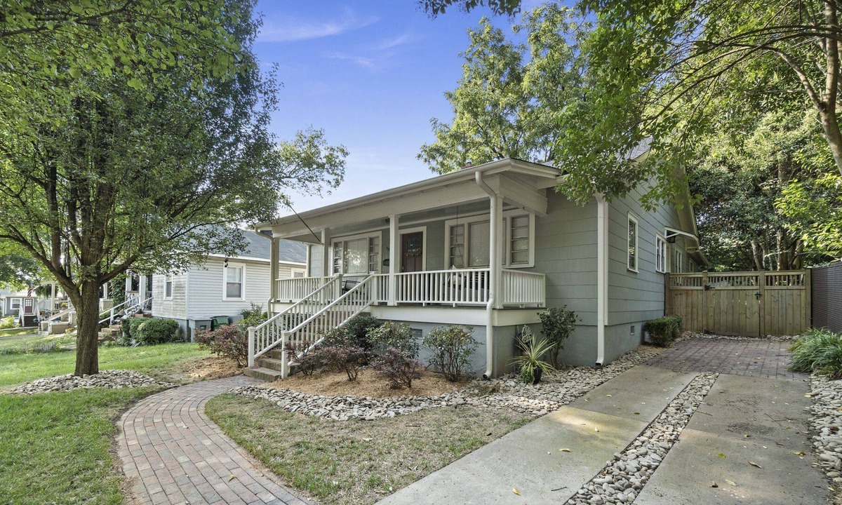 Plaza Midwood House | 3BR/2BA Bungalow in the Heart of Plaza Midwood