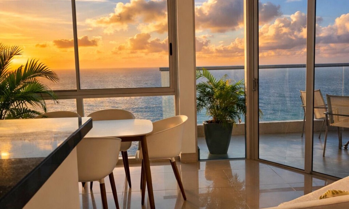 Bocagrande Condo | 3BR Ocean Gem: Breakfast & Daily Cleaning Optional