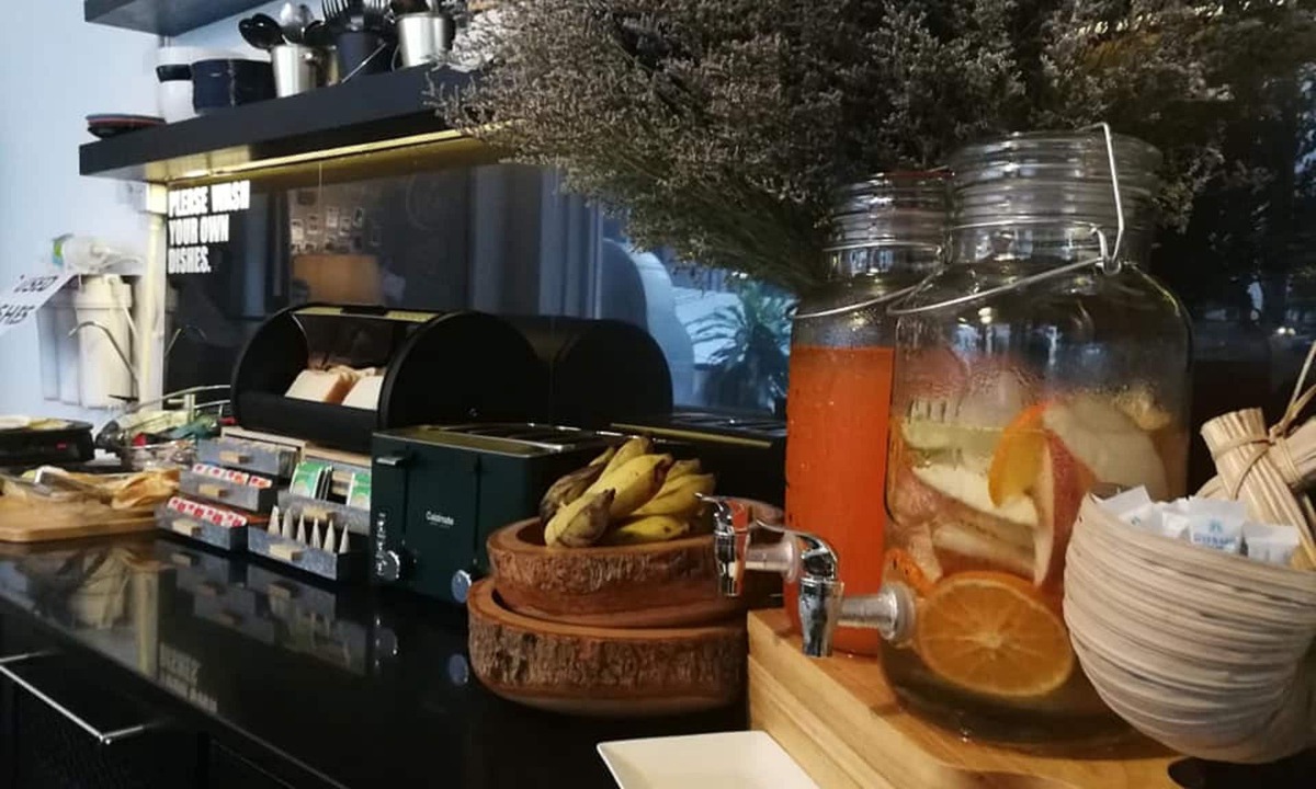 Khlong Toei Nuea Hostel | 3Howw Hostel at Sukhumvit 21