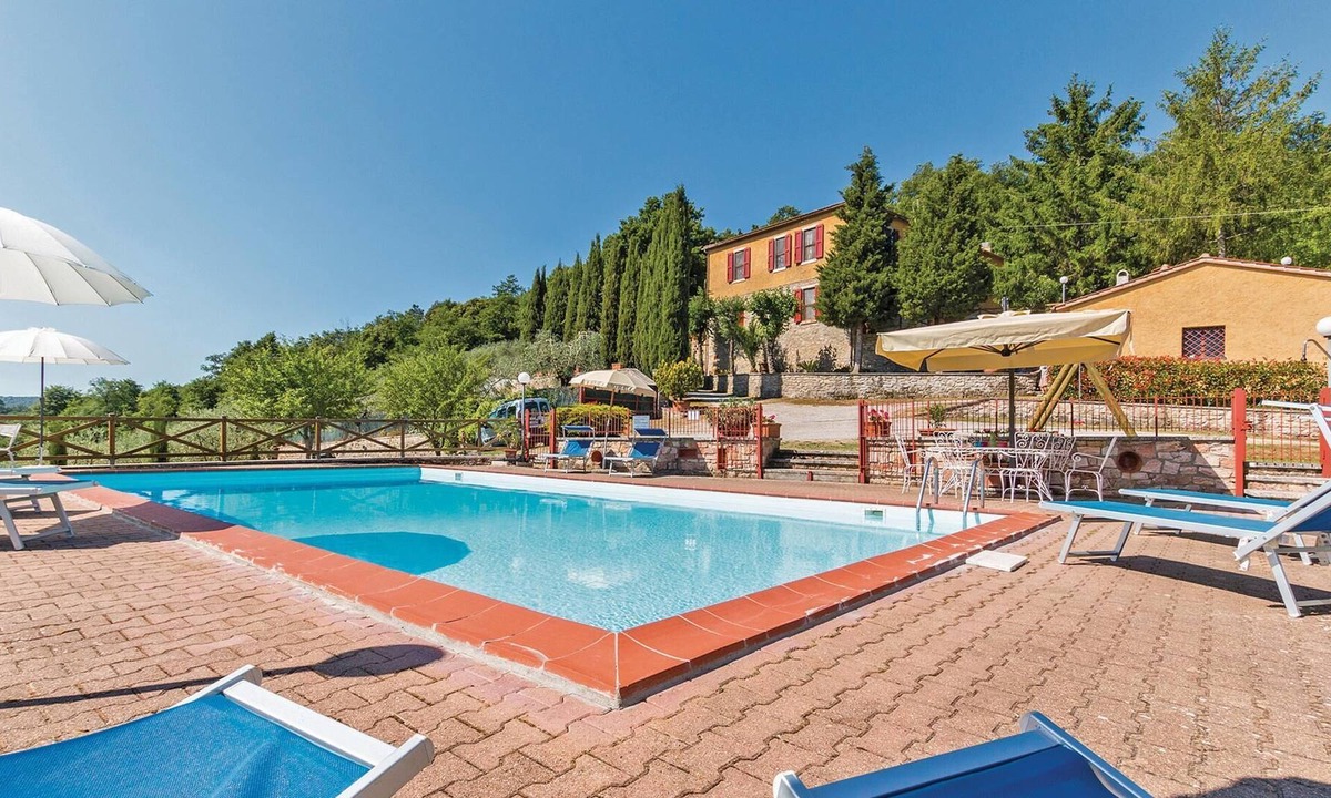 Serre di Rapolano House | 4 bedroom accommodation in Casotto Le Cetine (SI)