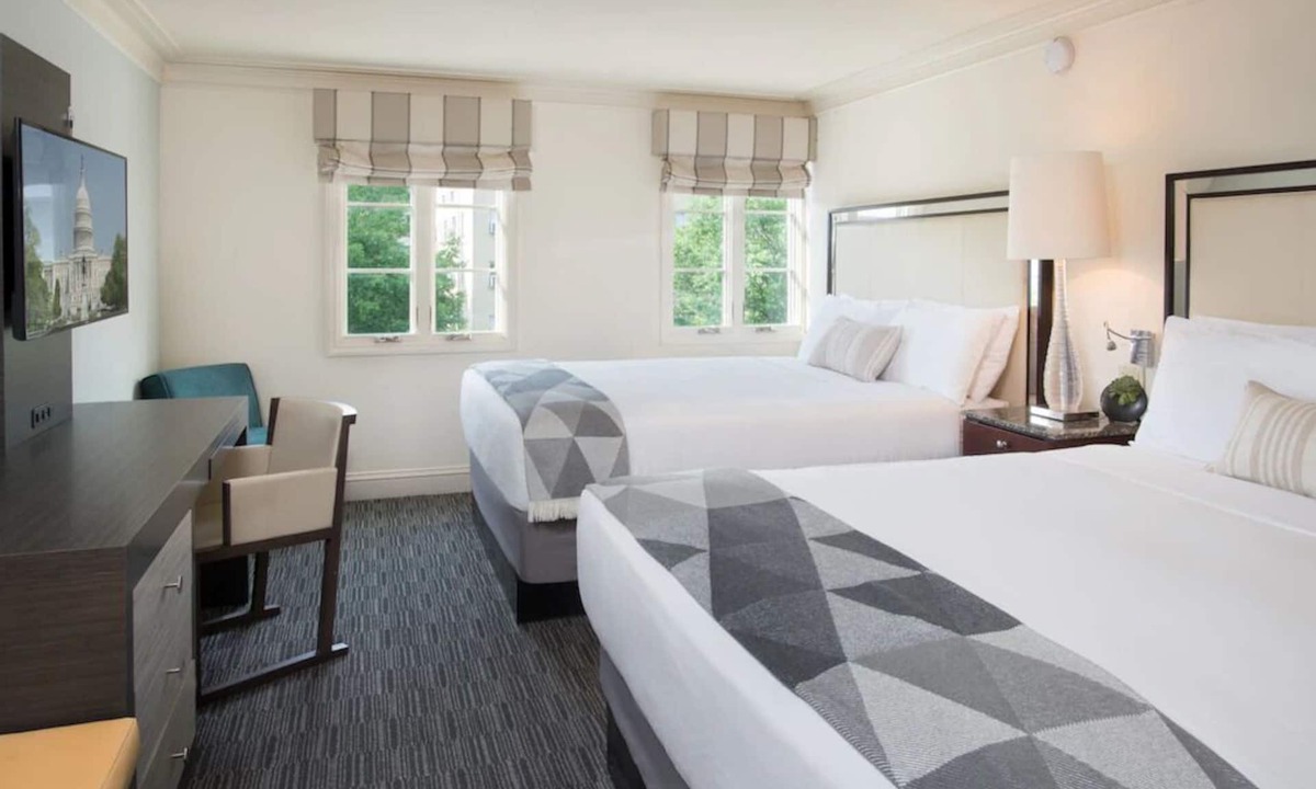 Kalorama Heights Hotel | 4 Superior Rooms Perfect for Group Stay | 2.9 Miles from National Gallery of Art