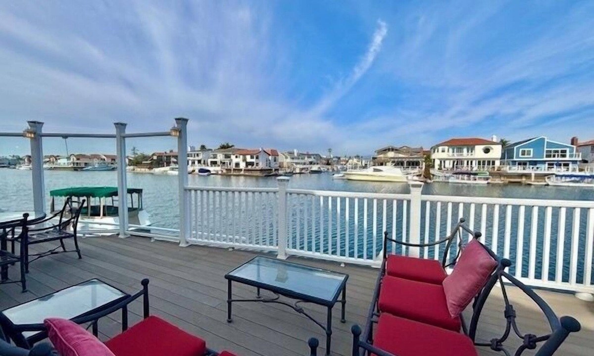 Channel Islands House | 4035R Marina Mansion