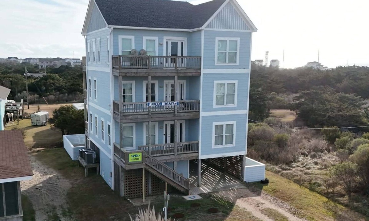 Rodanthe House | 5-bedroom house with private pool, spa and elevator near Rodanthe Pier
