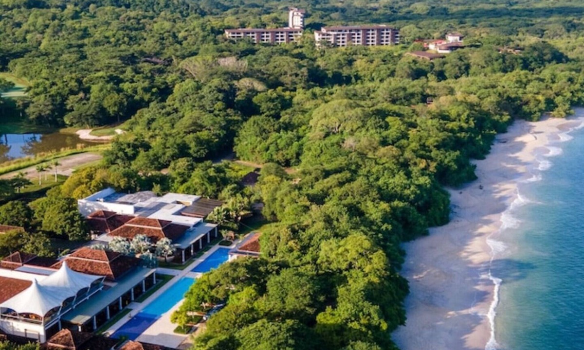 Playa Conchal House | 5-star Reserva Conchal 2 min from beach-Golf cart. FREE beach club access . LUX