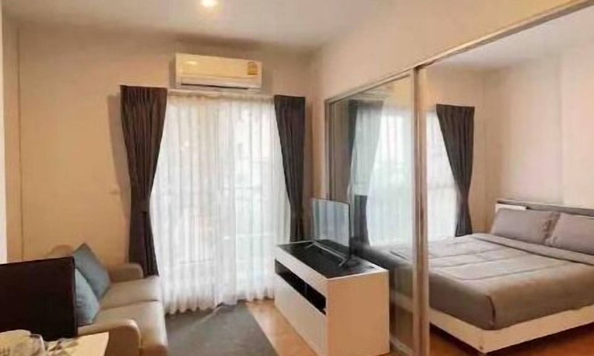 Bang Khae Condo | 60m MRT, 1BR Condo with Inf. Pool, Balcony & Gym