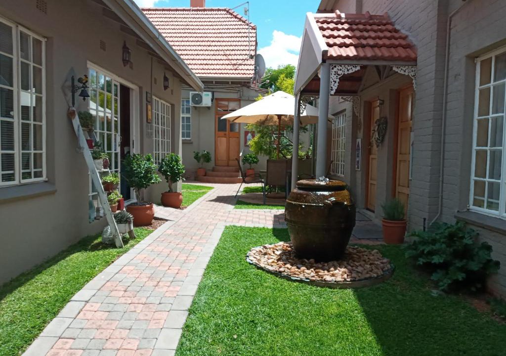 Kimberley House | 75 on Milner Lodge