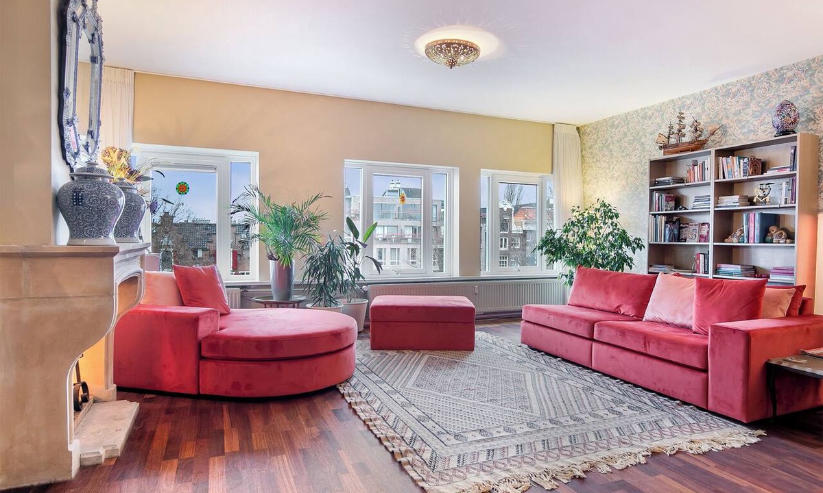 Jordaan Apartment | A Sumptuous Canal Penthouse on the Emperor's Canal in Amsterdam!