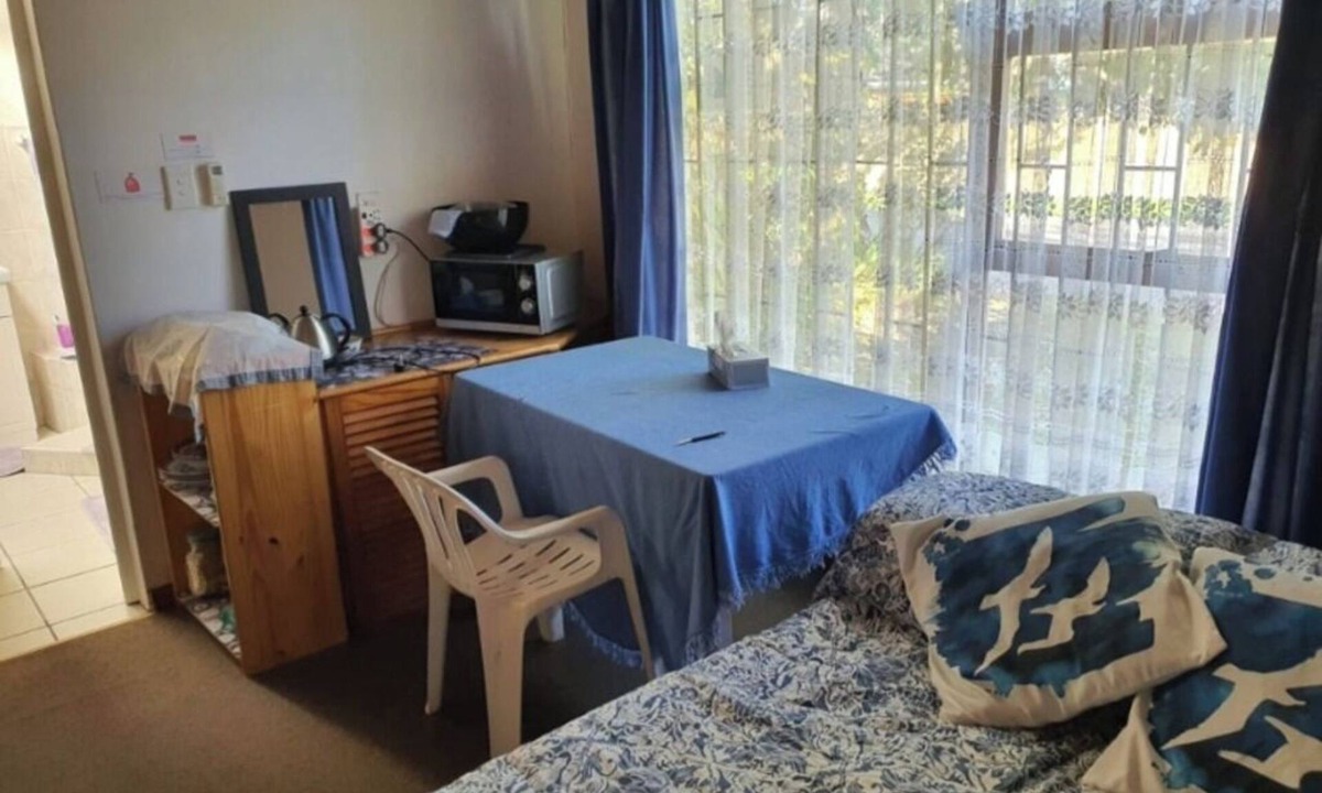 Die Boord House | Aircon, WiFi, fridge, microwave