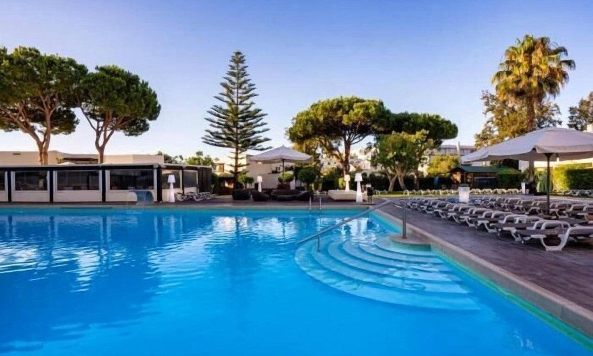 Areias de Sao Joao Villa | Albufeira Sol Villas I by Stay ici