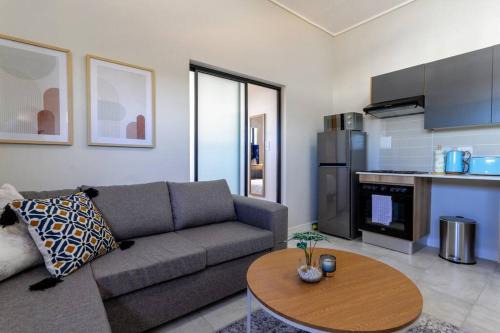 Greater Johannesburg Metropolitan Area Apartment | Alimama Spaces Chantelle's Greenlee Studio