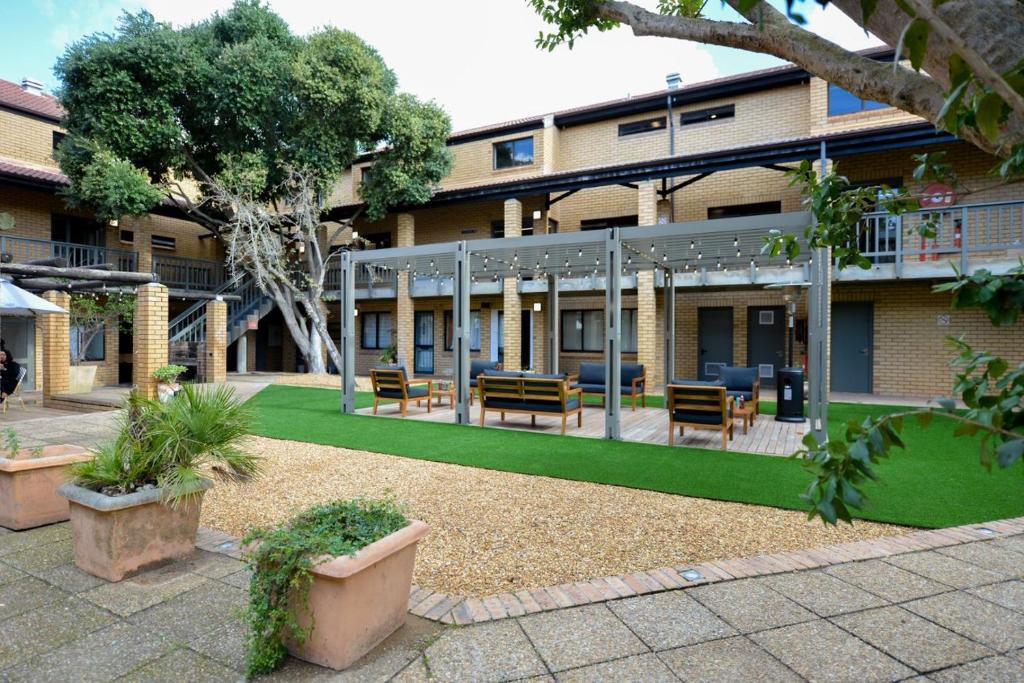 Rondebosch Apartment | All Africa House (University Of Cape Town)
