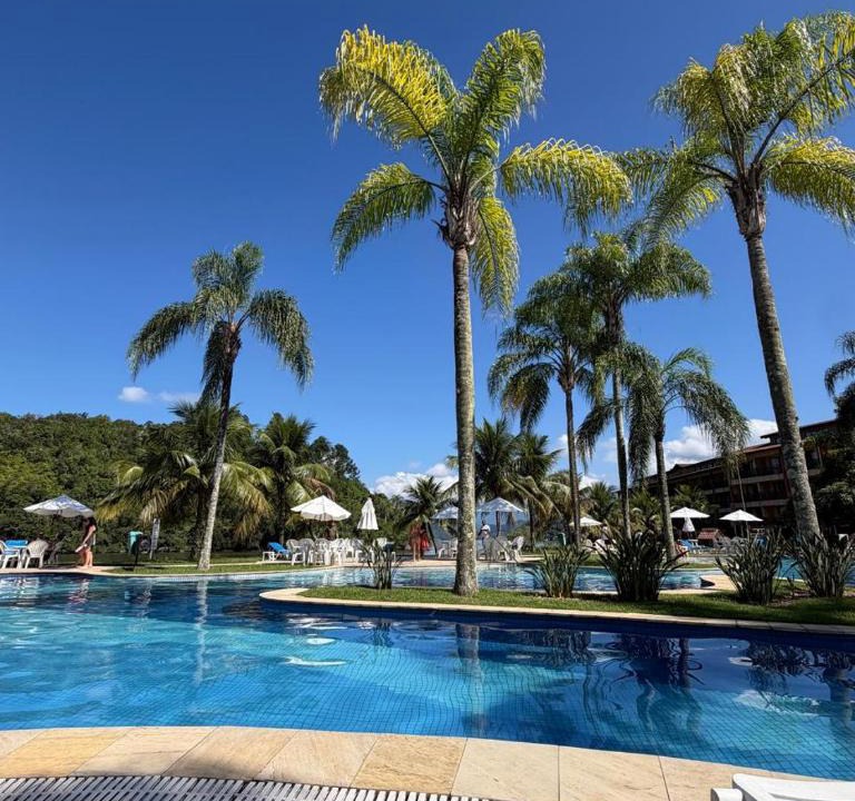 Pontal Apartment | Apartamento Angra dos reis Condomínio Completo com Piscina, Bar Molhado e Acesso à Marina