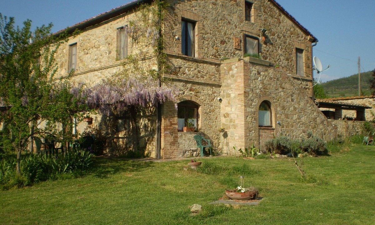 Radicondoli Apartment | Apartment 'Agriturismo San Domenico-Il Roseto' with Private Pool, Shared Terrace and Wi-Fi