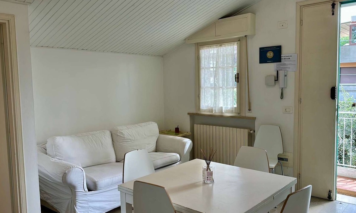 Alba Villa | Apartment Antelao of Villa Renata Riccione