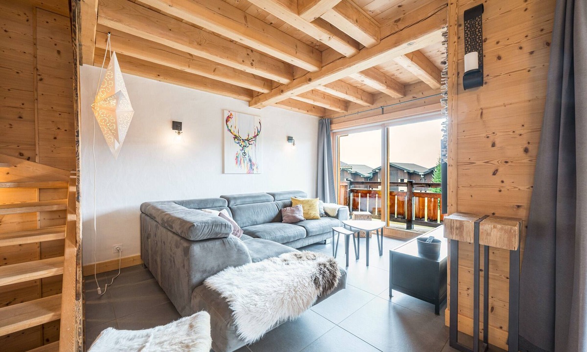 Les Saisies Apartment | Apartment 'Chalet A - o Saisies' with Mountain View, Private Terrace and Wi-Fi