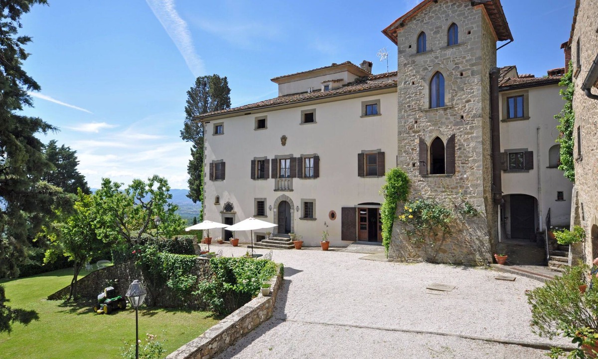 Capolona Apartment | Apartment in Capolona with 1 bedrooms sleeps 2