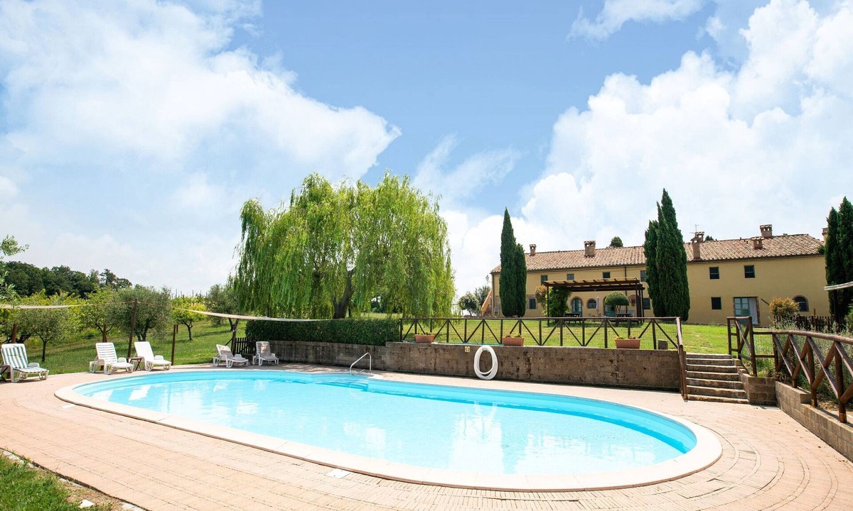 Collesalvetti House | Apartment near Pisa, Beaches