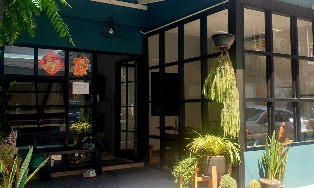 Khlong Toei Nuea Hostel | Asoke Montri Hostel