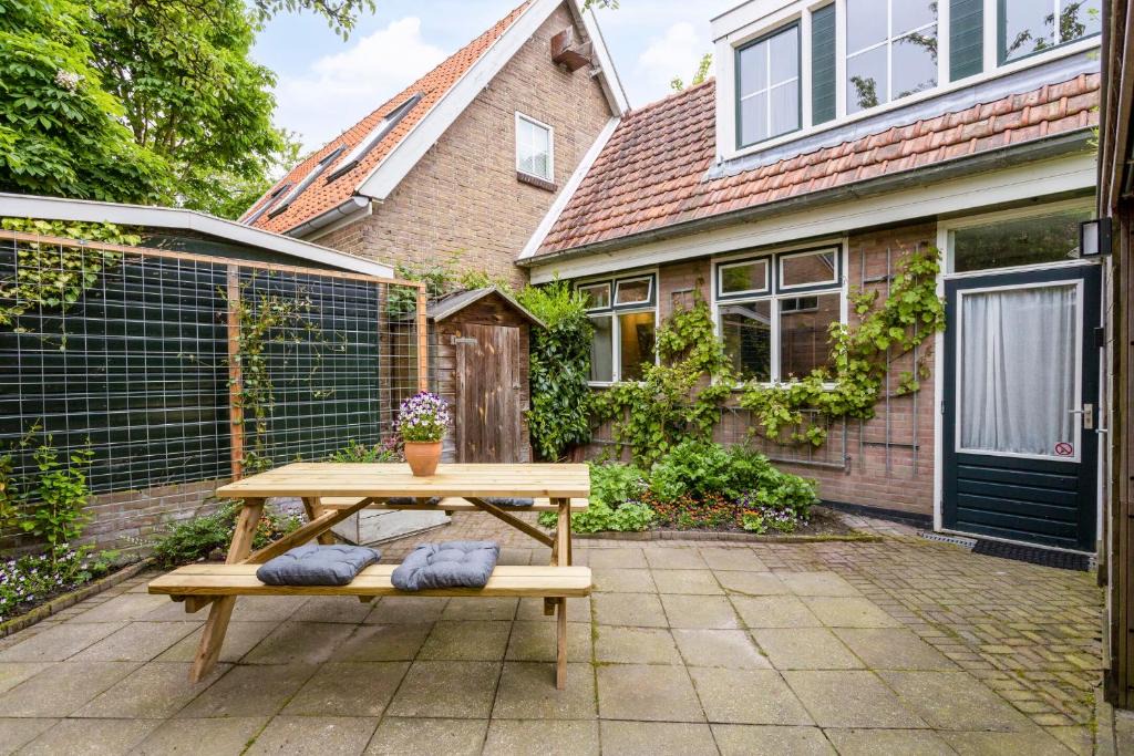 Hoofddorp House | B&B Hendricus