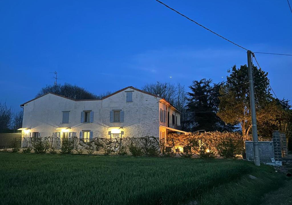 Roccabianca Bed & Breakfast | B&B Il Gelsomino
