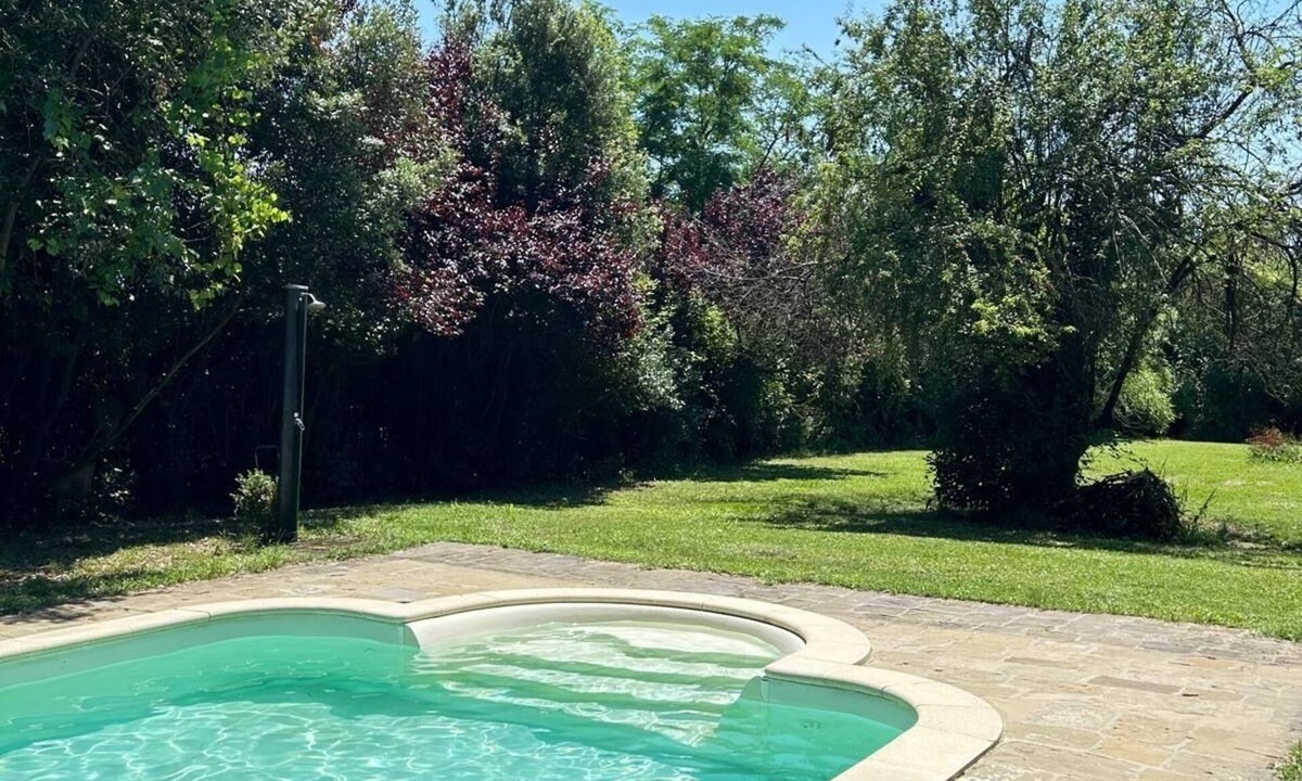 Pistoia Cottage | B&B "Il Melograno" cottage with private pool in Pistoia.