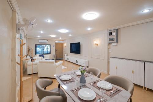 Bang Chak House | Baan Sukhumvit 101