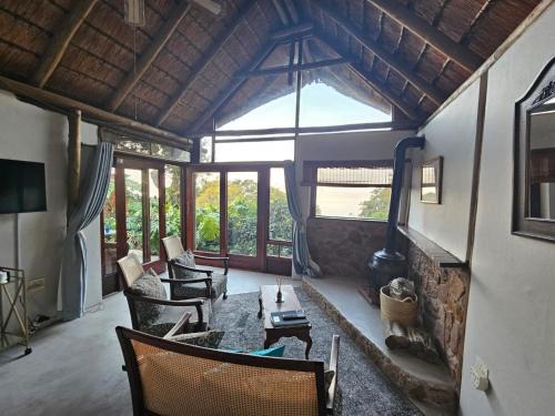 Kosmos House | Bali at Scenic Haven Lodge in Hartbeespoort