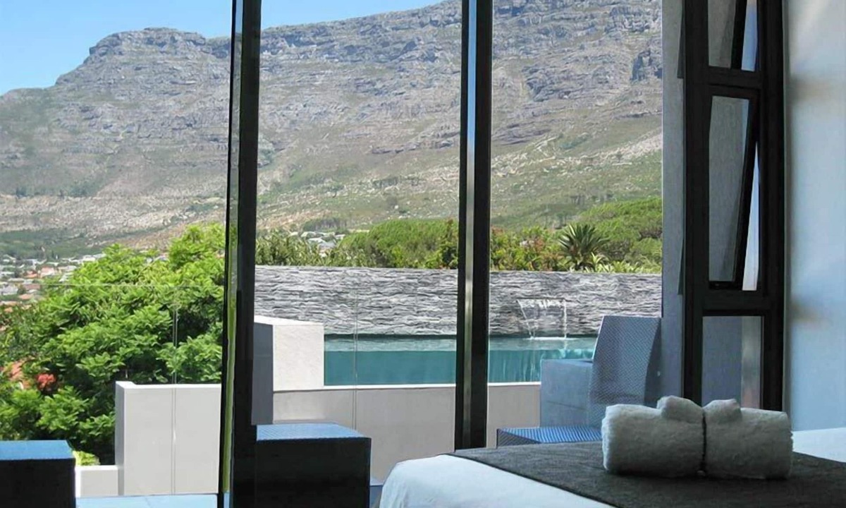 Cape Town City Centre Hotel | Bayview Guest House