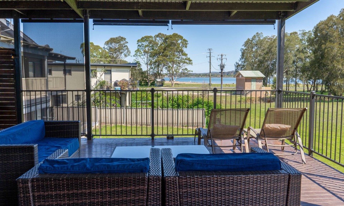 Surfside House | Beach and bush views