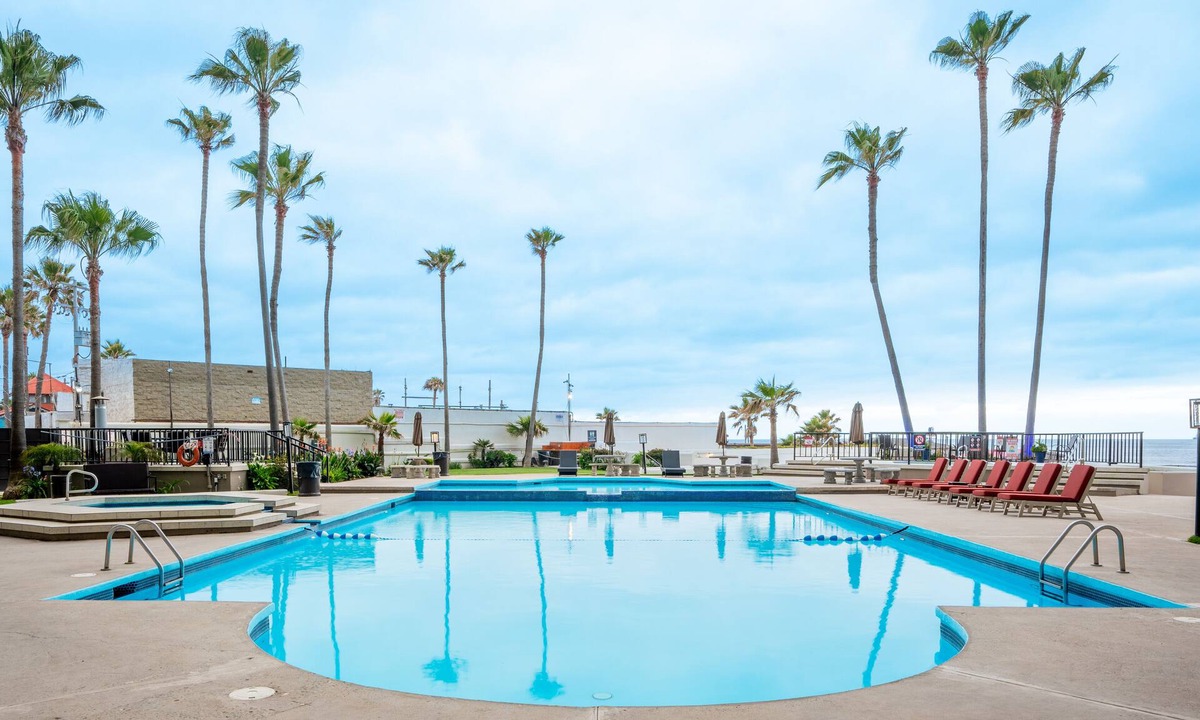 Centro Carretera Condo | Beach Paradise Luxury Views Here.