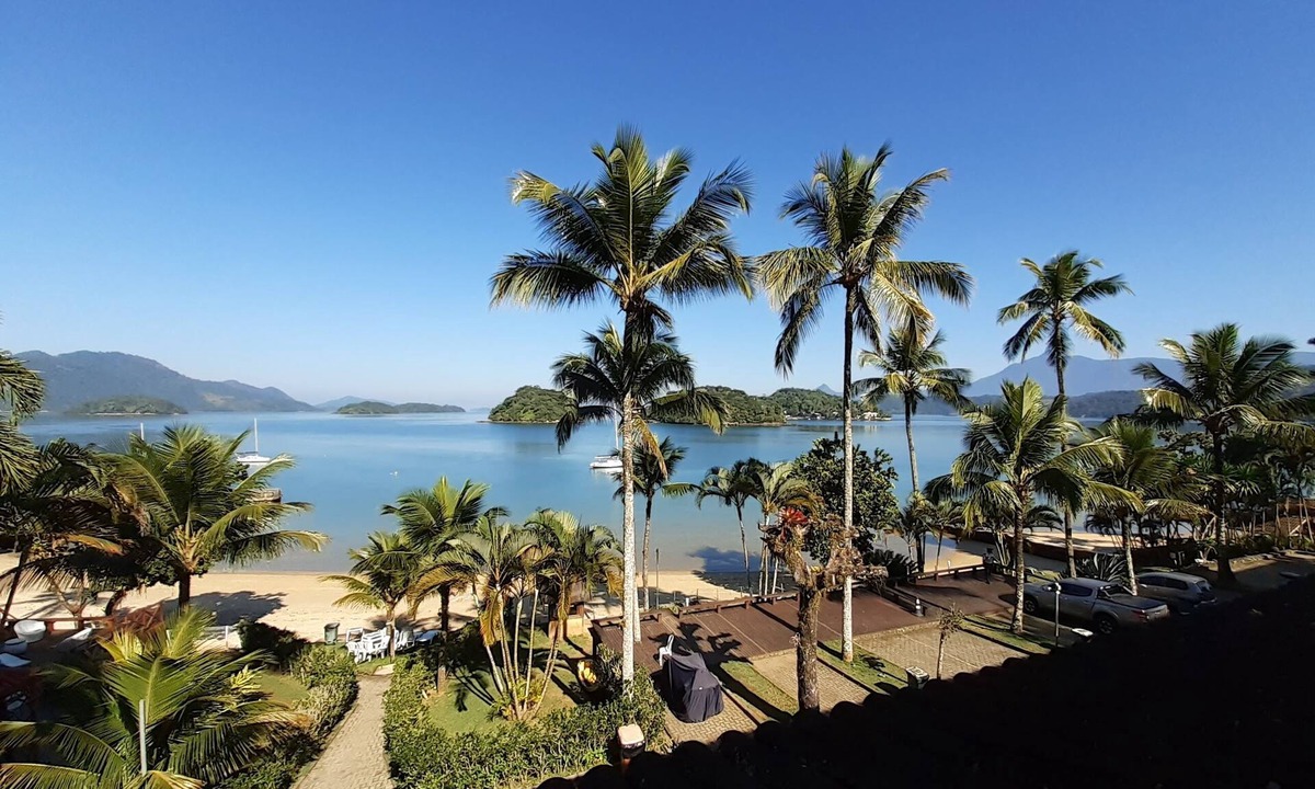 Mambucaba Apartment | Beautiful apartment with sea view, 94m² in Green Coast Condominium.