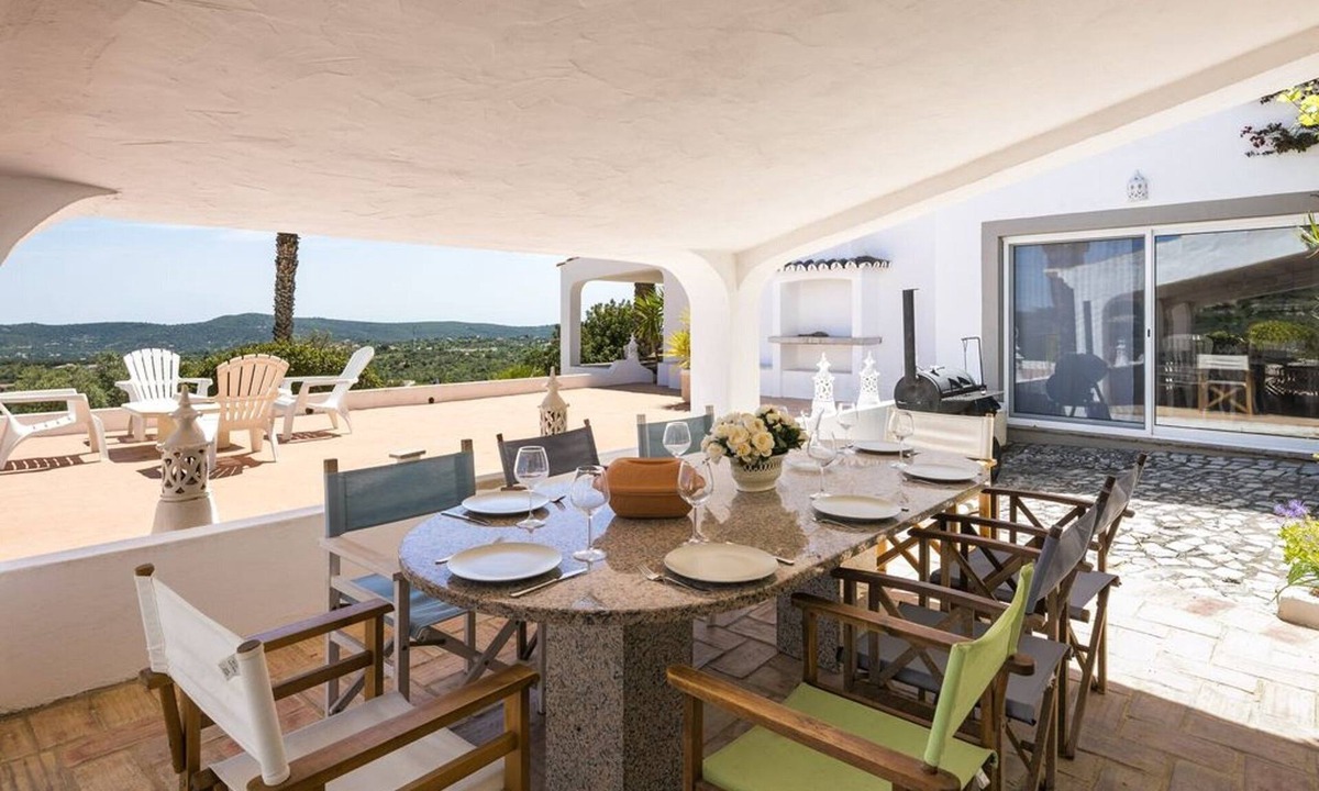 Concelho Villa | Beautiful Loule Villa | Villa Quinta Tropical | Private Pool | Air conditioning