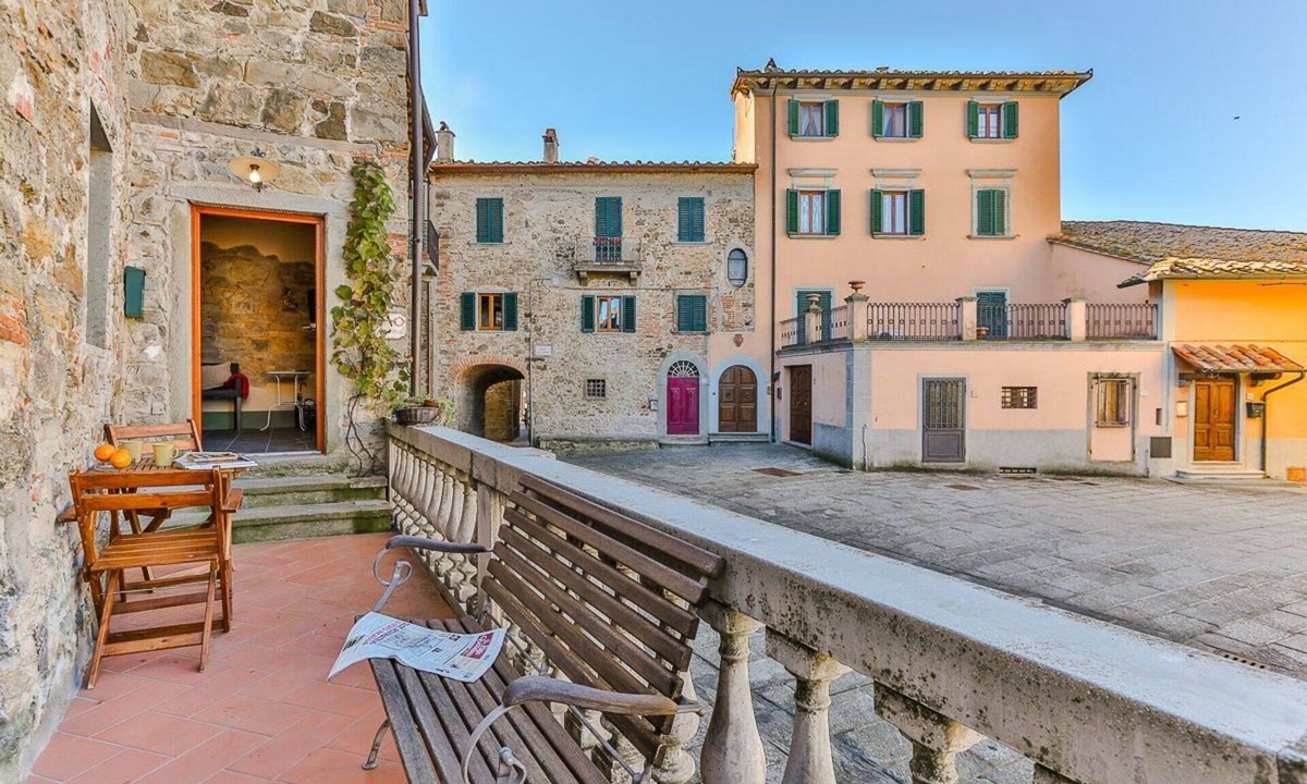 Pergine Valdarno House | Beautiful private villa for 4 people with A/C, WIFI, patio and pets allowed, close to Arezzo