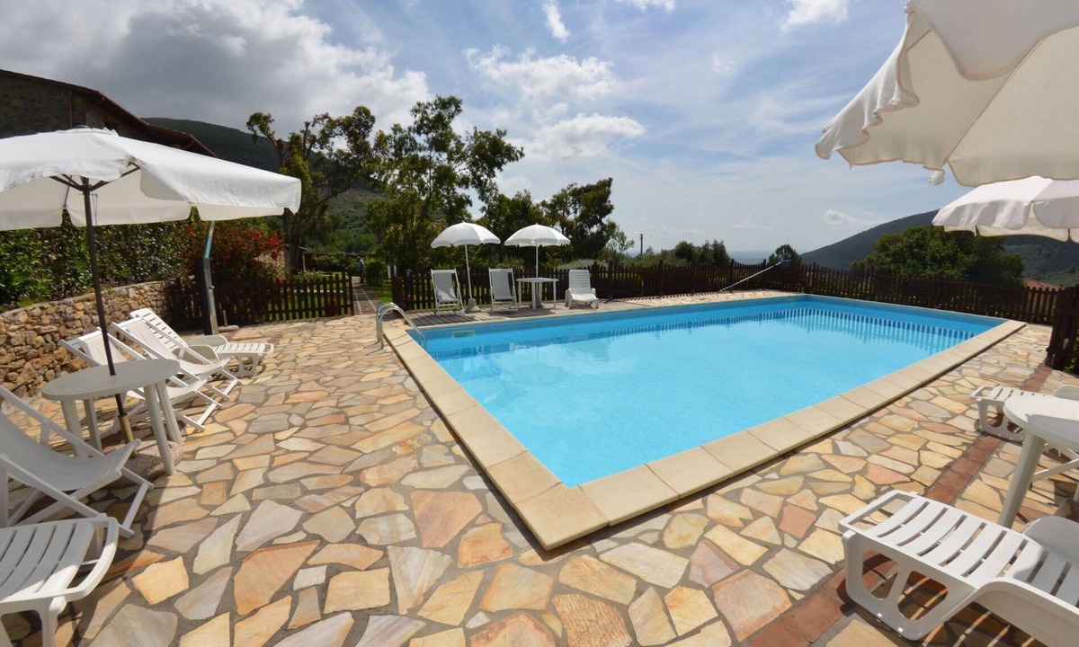 Buti Villa | Beautiful private villa for 8 guests with pool, WIFI, TV and terrace