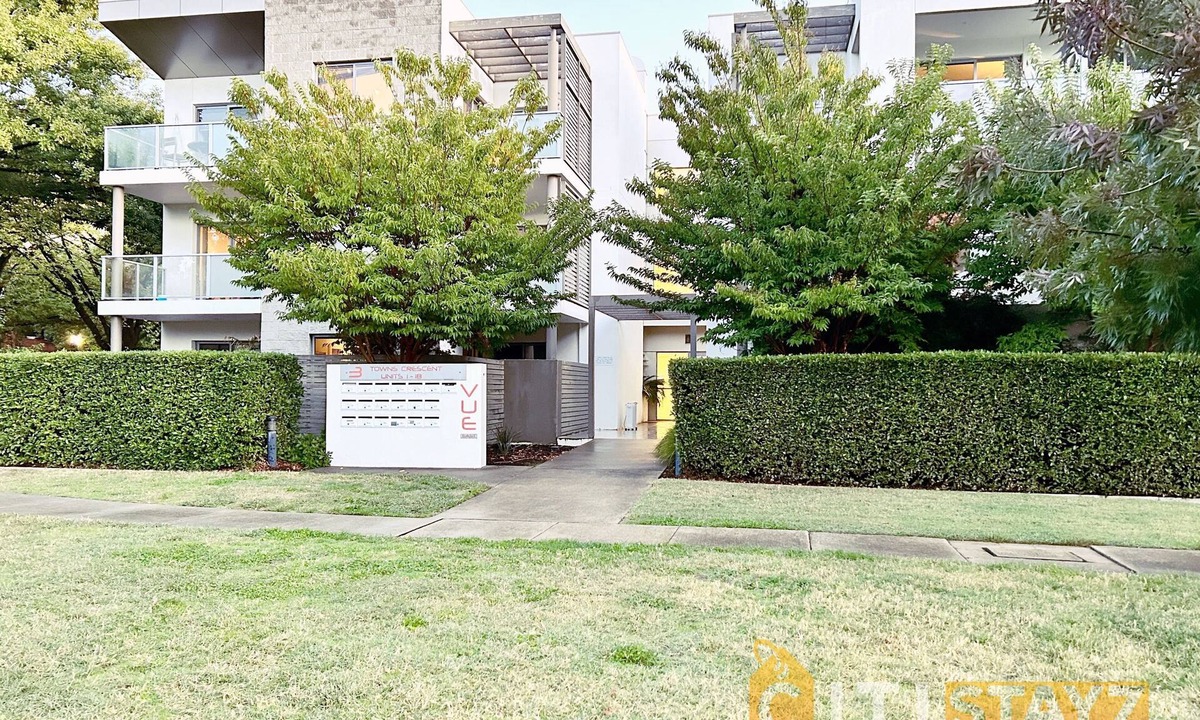 Turner Apartment | Beige & Beautiful - Close to ANU