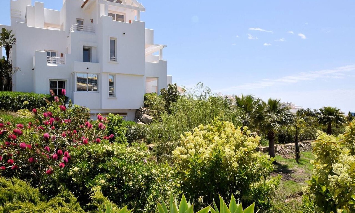 Casares Apartment | Belvilla by OYO Alcazaba Lagoon