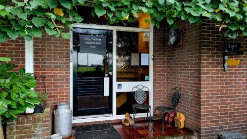 Amsterdam North Bed & Breakfast | Bikes and Breakfast, City Farmer Amsterdam a Guesthouse with Free Parking