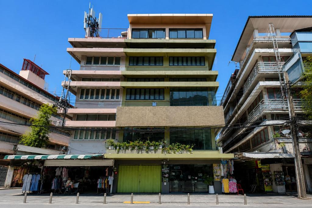 Talat Yot House | Blue Dream Hostel Khaosan