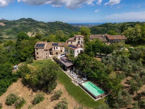 Saludecio House | Borgo Calbianco - Private House with Pool & AirCo