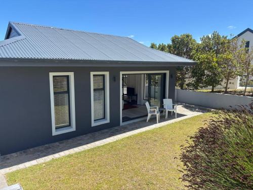 Plettenberg Bay Apartment | Brackenridge Garden Cottage